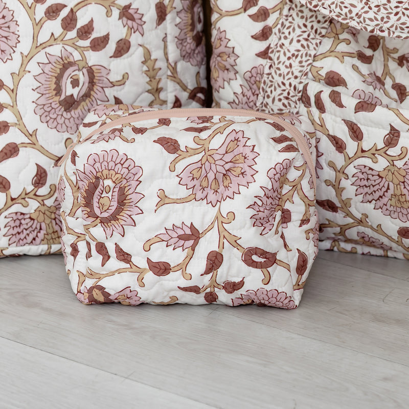 Erin & Ben Co. Heritage Scroll Rose Quilted Makeup Bag