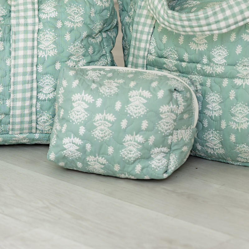 Erin & Ben Co. Clover Sage Quilted Makeup Bag