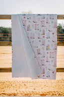 Daisy Boots Patchwork White Quilt