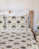 Olivia White / Gold Quilt