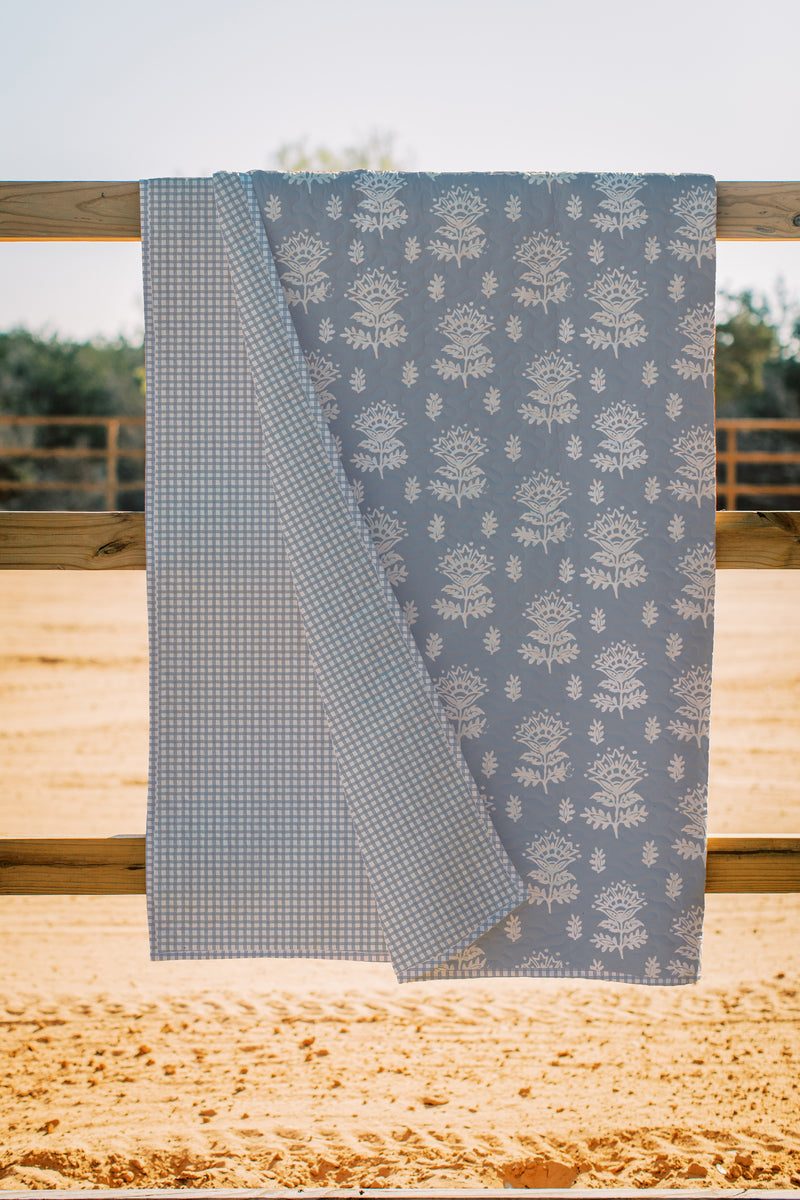 Erin and Ben Co. Clover Blue Quilt