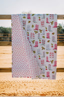 Daisy Boots Holly Pastel Quilt