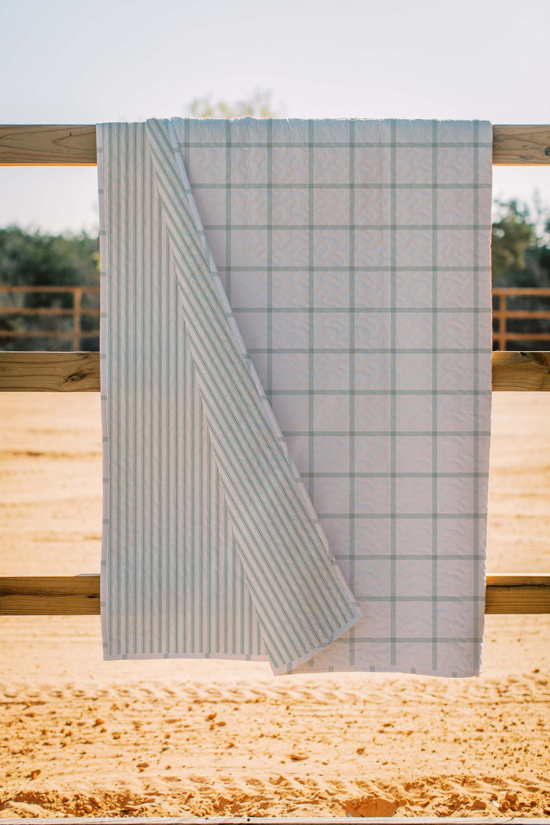 Erin and Ben Co. Farmhouse Check Sage Quilt
