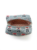 Erin & Ben Co. Sadie Floral Icon Blue Quilted Makeup Bag